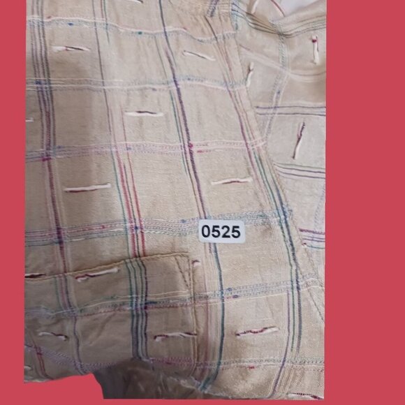 Chicos Design Vtg Beige Textured Button-Up Shirt  Lightweight Women Size 1 - Picture 5 of 7